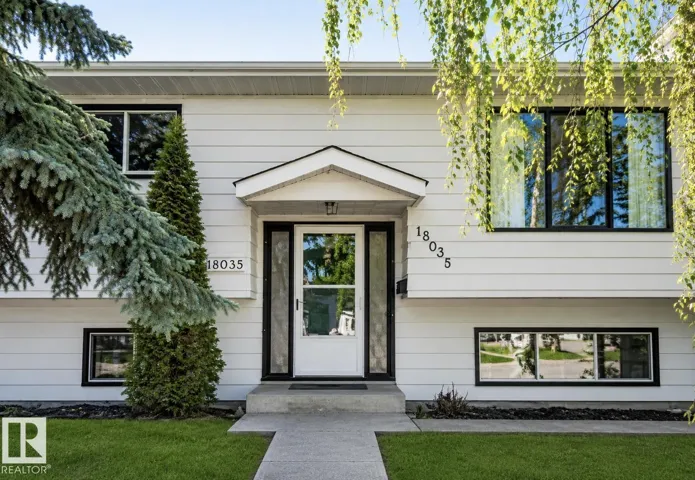 18035 62B AV NW, Edmonton, Alberta T5T3J9