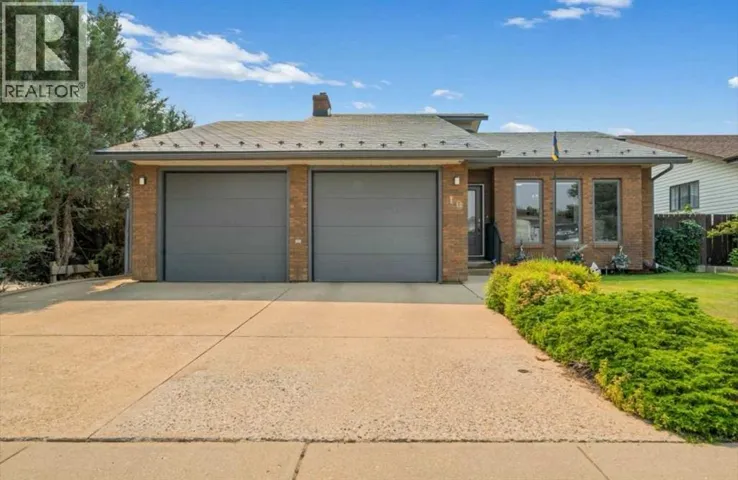 16 Carry Court SE, Medicine Hat, Alberta T1B3T9