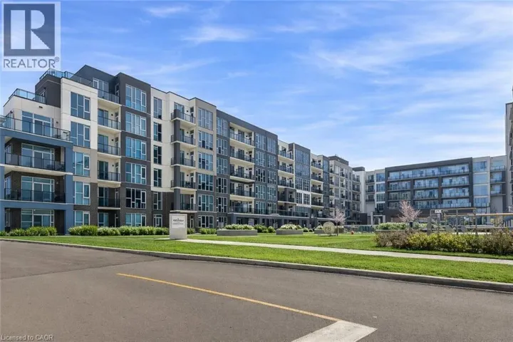 16 CONCORD Place N Unit# 516, Grimsby, Ontario L3M0J1