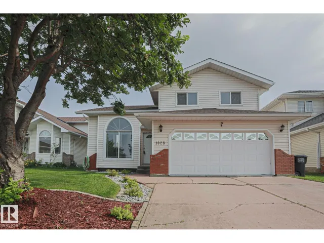 1028 James CR NW, Edmonton, Alberta T6L6P6
