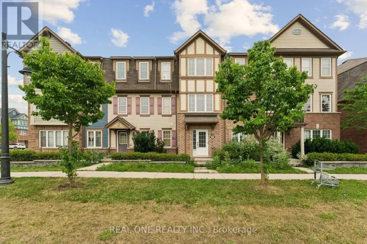 30 HENNEBERRY LANE, Brampton (Northwest Brampton), Ontario L7A0V8