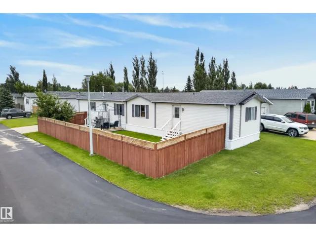 3338 Lakeview RD NW, Edmonton, Alberta T5S2R8