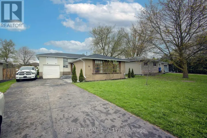 30 PARKVIEW DRIVE, Orangeville, Ontario L9W1T3