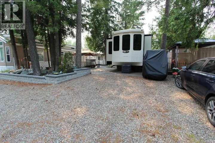 3980 Squilax Anglemont Road Unit# 153, Scotch Creek, British Columbia V0E1M5