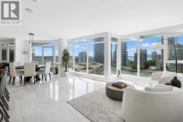 1701 1372 SEYMOUR STREET, Vancouver, British Columbia V6B0L1