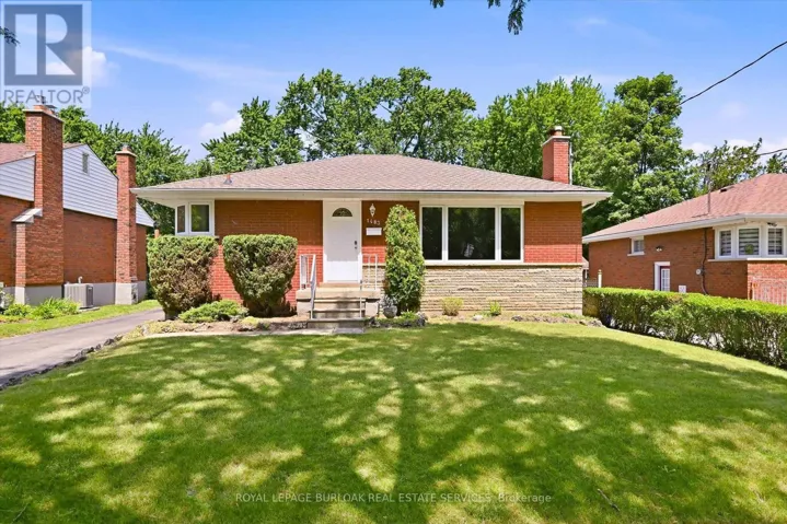 1483 AUGUSTINE DRIVE, Burlington (Mountainside), Ontario L7P2N1