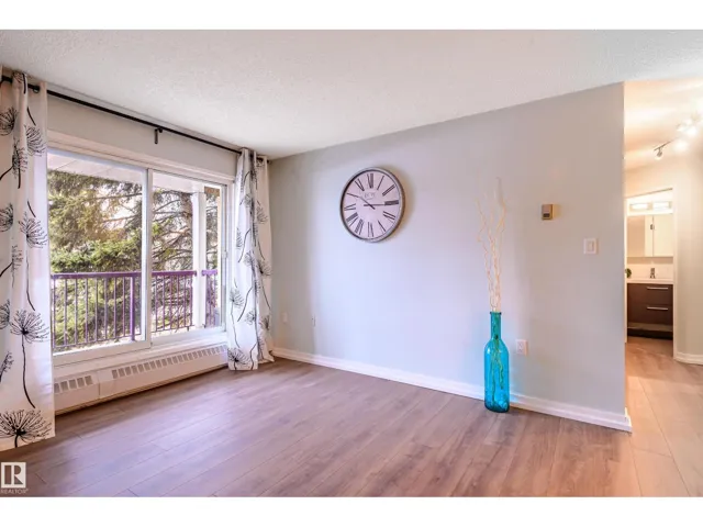 #237 10636 120 ST NW, Edmonton, Alberta T5H4L5