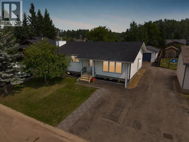 157 Torrie Crescent, Fort McMurray, Alberta T9K1J7