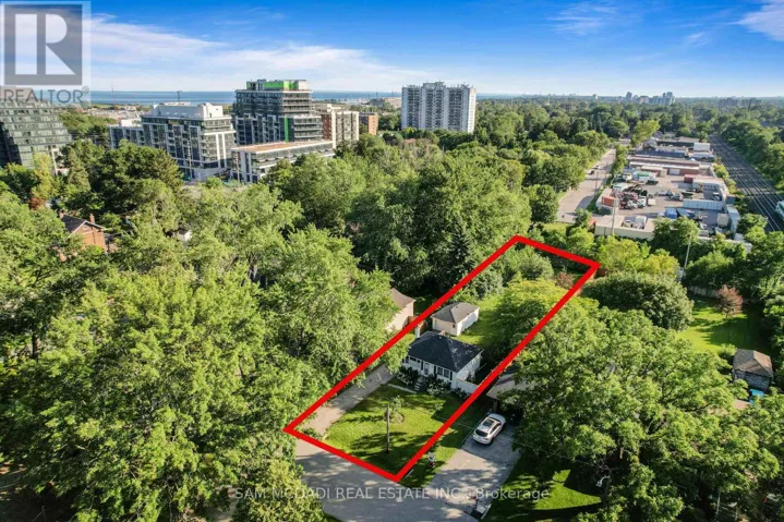 1088 CHERRIEBELL ROAD, Mississauga (Lakeview), Ontario L5E2R3