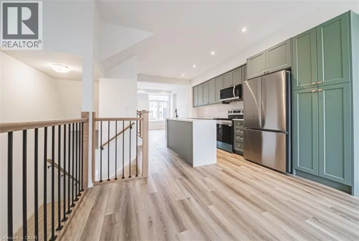 155 EQUESTRIAN Way Unit# 18, Cambridge, Ontario N3E0E8