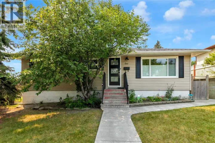 1 Thorncliffe Crescent NW, Calgary, Alberta T2K3A9