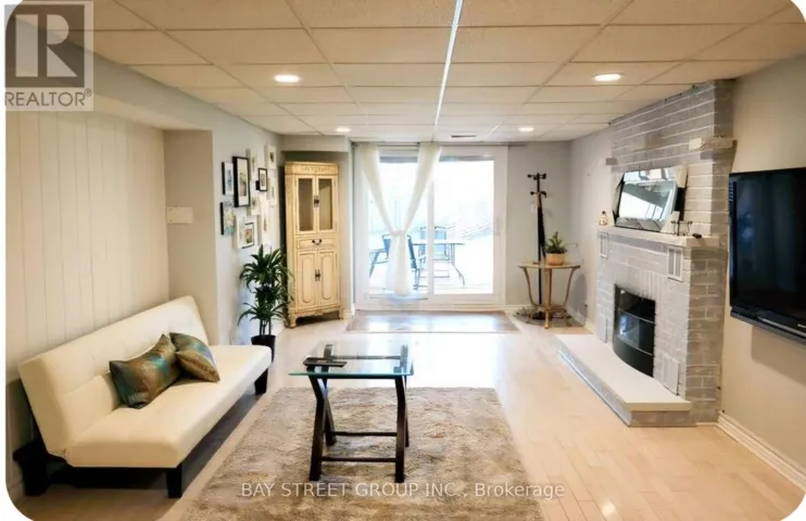 LOWER - 2082 BURBANK DRIVE, Mississauga (Erin Mills), Ontario L5L2T8