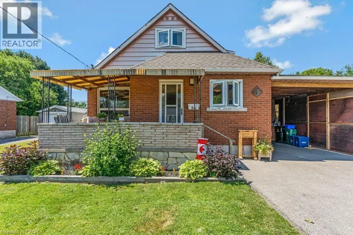 86 CHRISTOPHER Drive, Cambridge, Ontario N1R4S4
