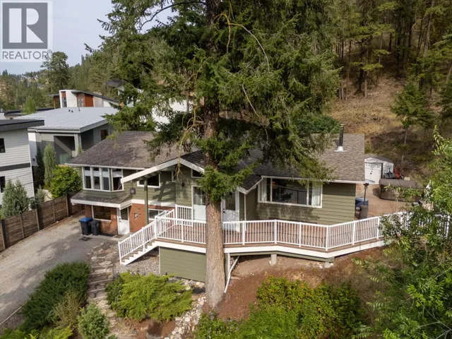 353 Clifton Road S, Kelowna, British Columbia V1V1A4