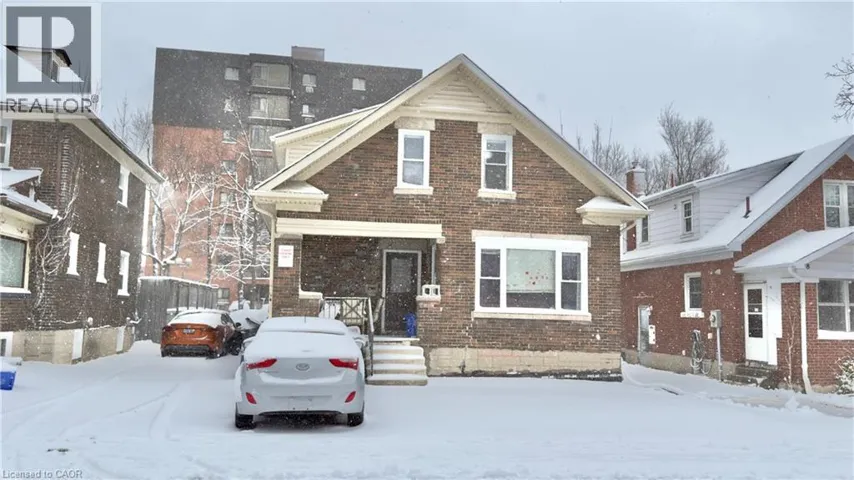 16 MARSHALL Street, Waterloo, Ontario N2J2T2