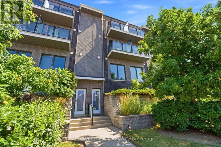 44 - 2059 WESTON ROAD, Toronto (Weston), Ontario M9N1X7