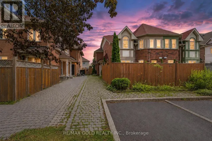 23 RAIN LILY LANE, Brampton (Sandringham-Wellington), Ontario L6R1S4