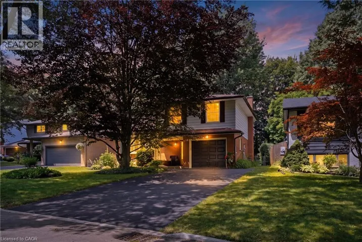 356 COLERIDGE Place, Waterloo, Ontario N2L2V8