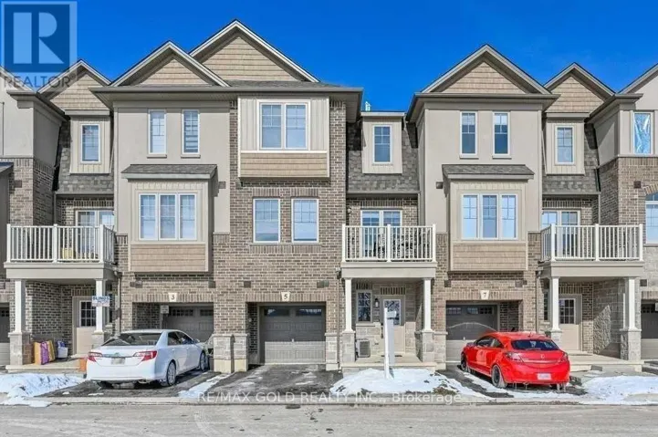 5 PIM LANE, Hamilton (Ancaster), Ontario L9K0K1