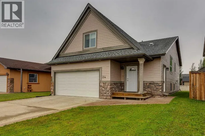24 Mackenzie Crescent, Lacombe, Alberta T4L0B2
