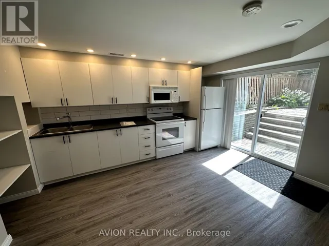 BSMT - 38 RUSH ROAD, Aurora (Bayview Wellington), Ontario L4G7G5