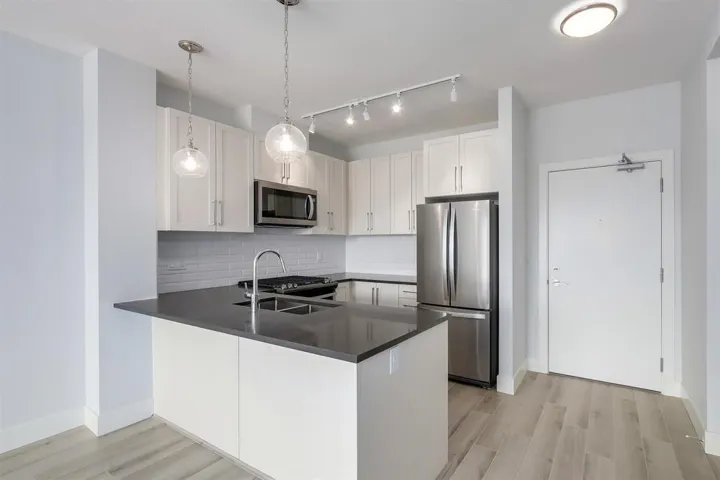 316 2960 151 STREET, White Rock, British Columbia V4P0G3
