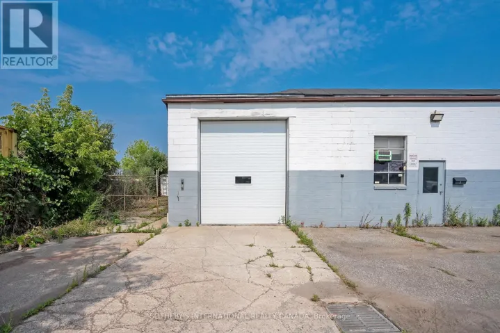 3 - 1505 SPEERS ROAD, Oakville (SW Southwest), Ontario L6L2X5