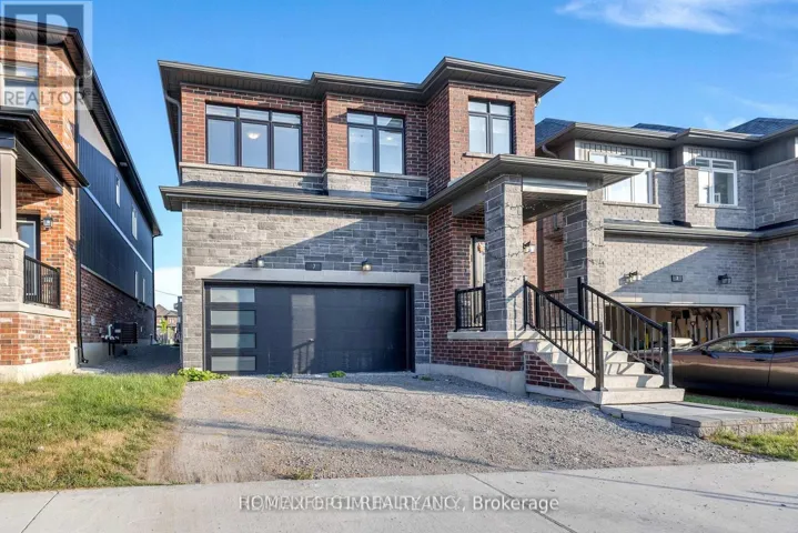 7 BARNYARD TRAIL, Barrie, Ontario L9J0Y1