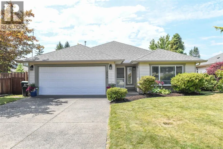 2099 St. Andrews Way, Courtenay, British Columbia V9N9V5
