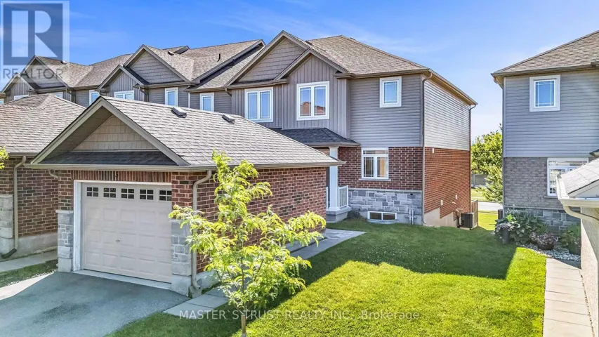 5 - 9 AMOS DRIVE, Guelph (Kortright East), Ontario N1L0M3