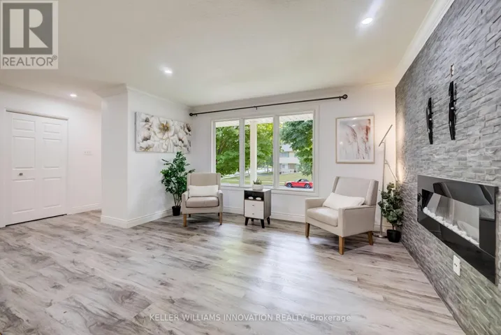 85 FOXHUNT ROAD, Waterloo, Ontario N2K2R8