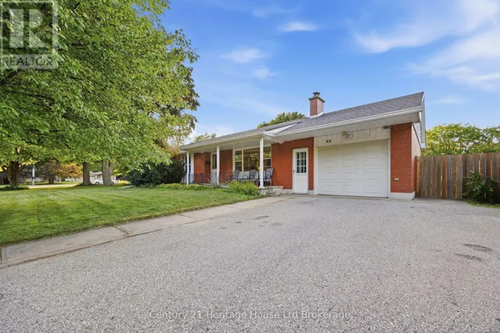 54 GLENDALE DRIVE, Tillsonburg, Ontario N4G1J5