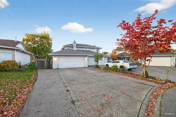 12079 84A AVENUE, Surrey, British Columbia V3W0S7