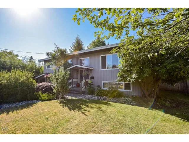 20270 50 AVENUE, Langley, British Columbia V3A3T1