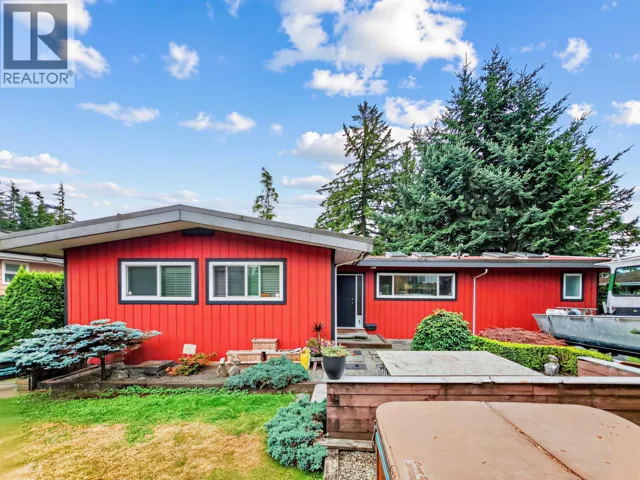 712 SHAW AVENUE, Coquitlam, British Columbia V3K2R6