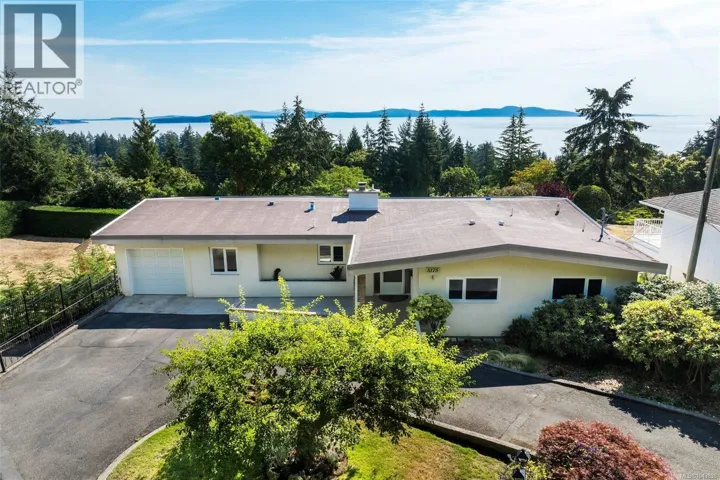 5175 Polson Terr, Saanich, British Columbia V8Y2C5