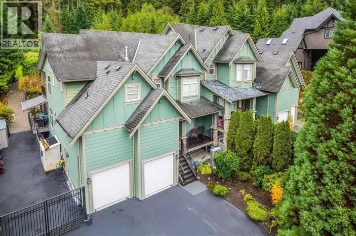 2915 FERN DRIVE, Port Moody, British Columbia V3H4W9