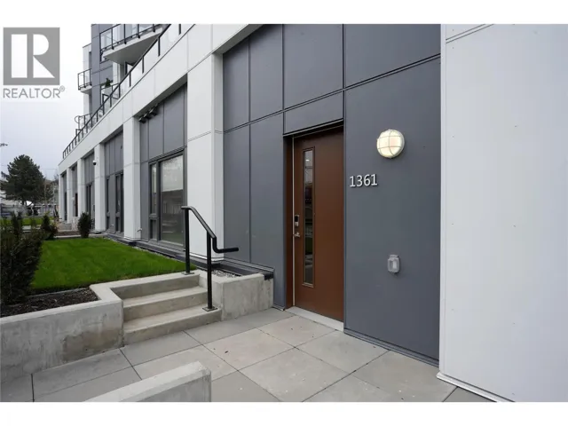 1361 Belaire Avenue, Kelowna, British Columbia V1Y0P7