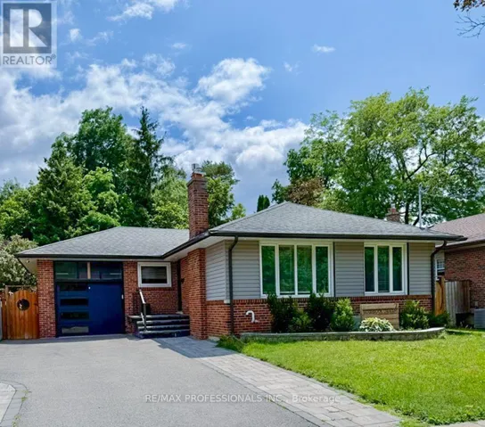 LOWER - 7 SEDGEBROOK CRESCENT, Toronto (Eringate-Centennial-West Deane), Ontario M9B2X2