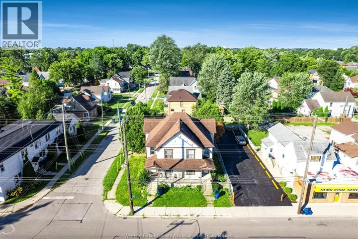 262-264 QUEEN STREET, Chatham, Ontario N7M2H3