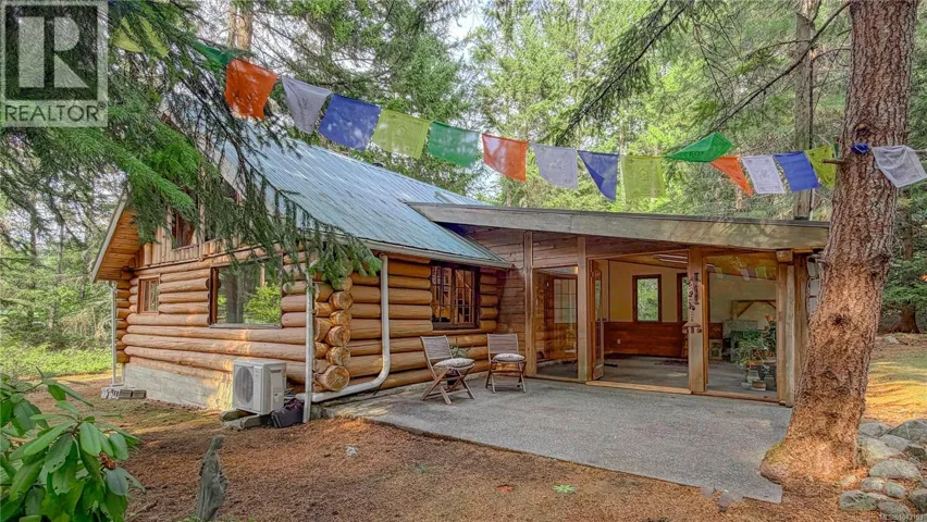 1220 North Rd, Gabriola Island, British Columbia V0R1X3