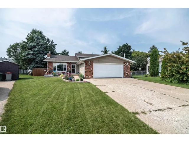 24 GLENWOOD CR, Stony Plain, Alberta T7Z1A3