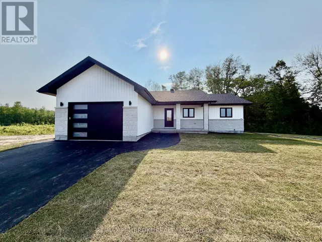 55 EDDY CRESCENT, Pembroke, Ontario K8A0M1
