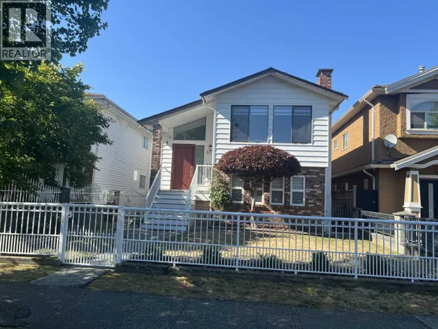 817 E 51 AVENUE, Vancouver, British Columbia V5X1E4