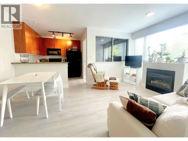 2680 ARBUTUS STREET, Vancouver, British Columbia V6J5L8