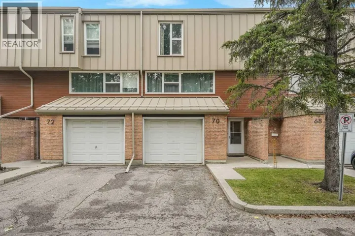 70 Brae Glen Lane SW, Calgary, Alberta T2W1B6