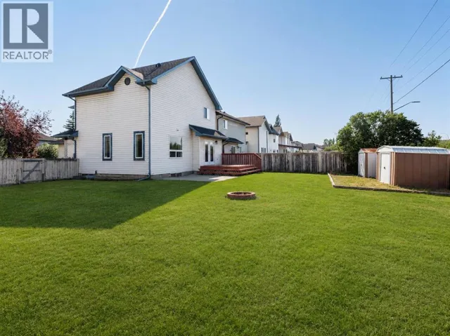 139 Bridlewood Circle SW, Calgary, Alberta T2Y3L1