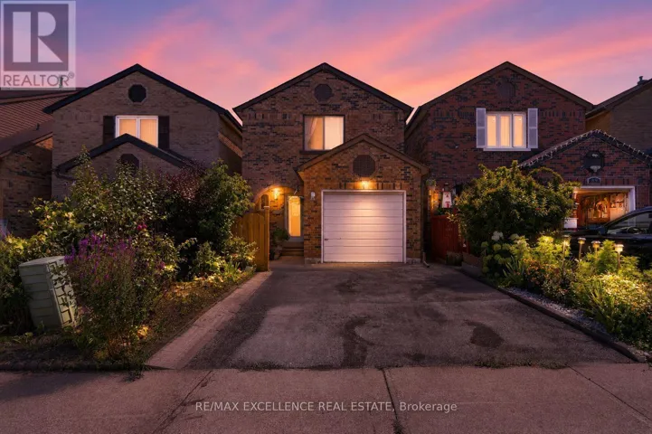 91 WOOLENSCOTE CIRCLE, Toronto (West Humber-Clairville), Ontario M9V4R6