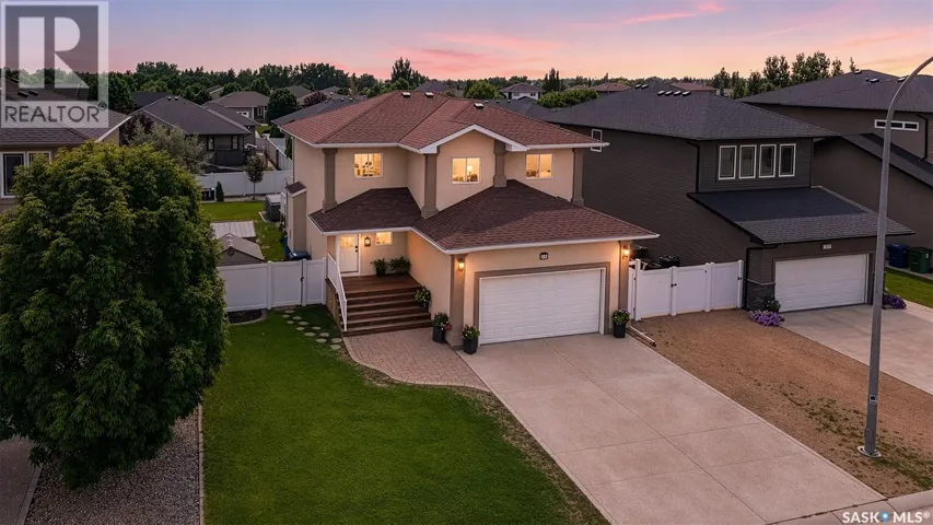 69 Goldenglow DRIVE, Moose Jaw, Saskatchewan S6J1N7