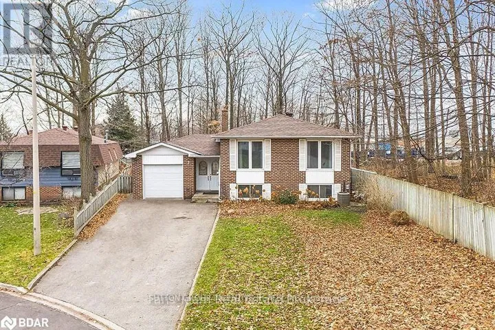 UPPER UNIT - 7 ROSEDALE PLACE, Barrie (Cundles East), Ontario L4M5E7